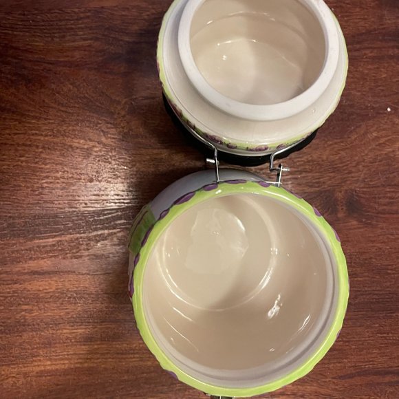 SWISS MISS Hot Cocoa Ceramic Snowman Christmas Canister - Picture 3 of 9